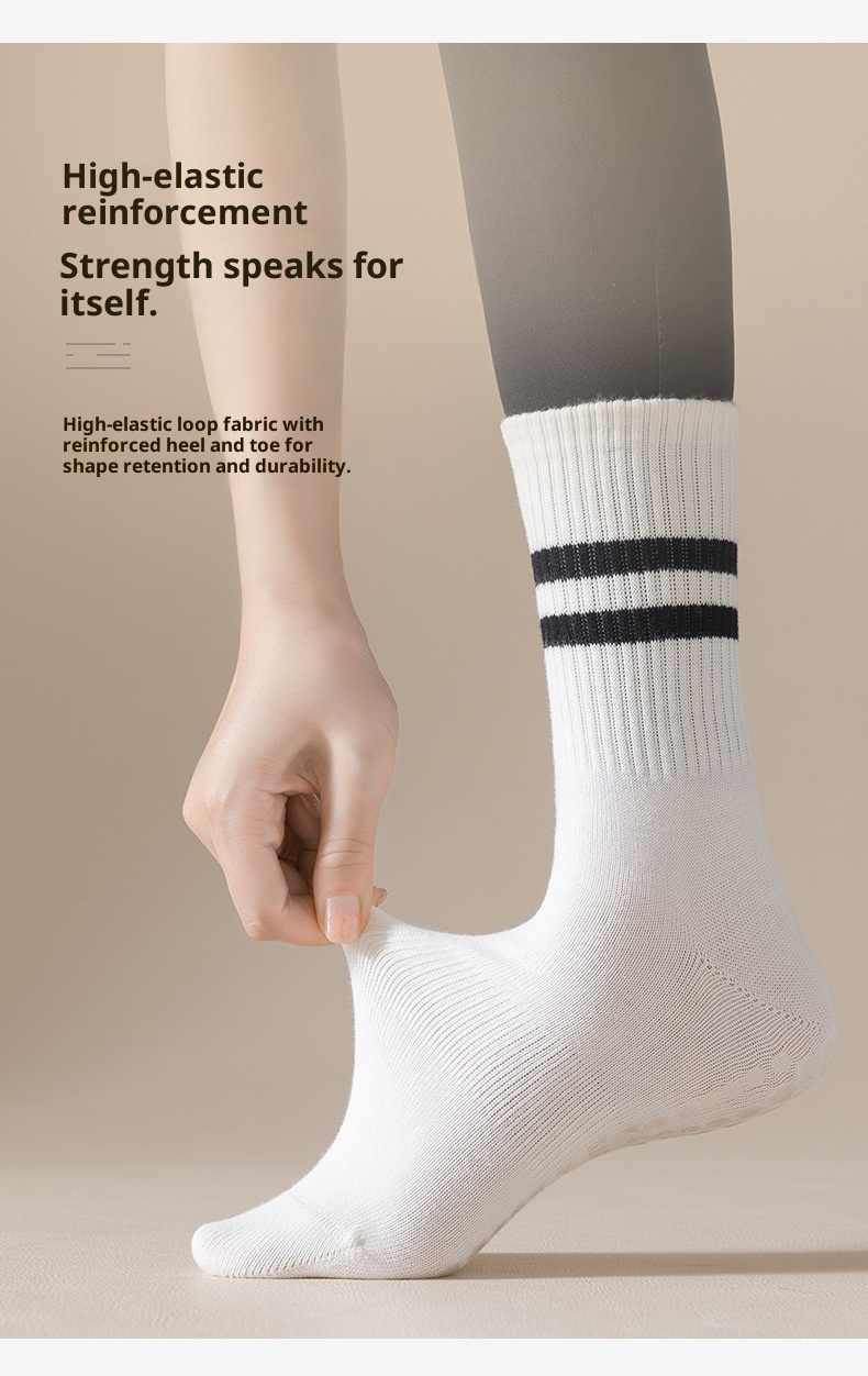 Chaussettes hautes antidérapantes spéciales yoga pour femmes, anti-odeurs, mi-mollet, style pilates, avec motif requin._voghion.com