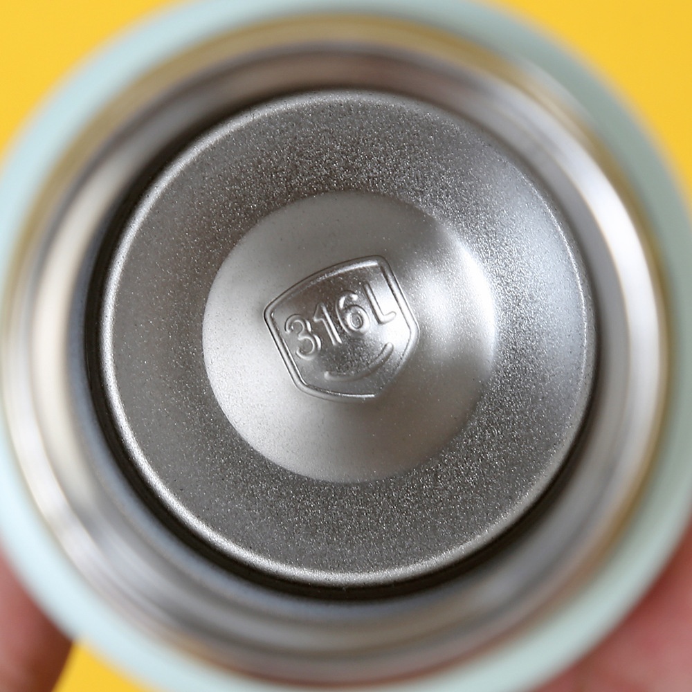 001 Mini tazza d'acqua portatile di piccola capacità, compatta e isolata in acciaio inossidabile, semplice e carina, all'ingrosso_voghion.com