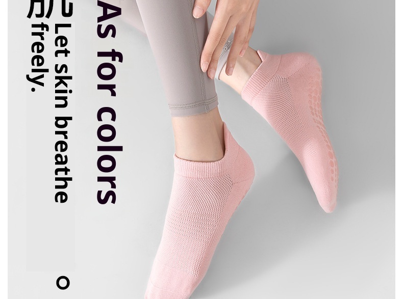 Chaussettes de sport mi-mollet en pur coton sans coutures, pour le yoga et le Pilates, en intérieur, avec silicone antidérapant et longueur idéales pour les femmes (001)._voghion.com