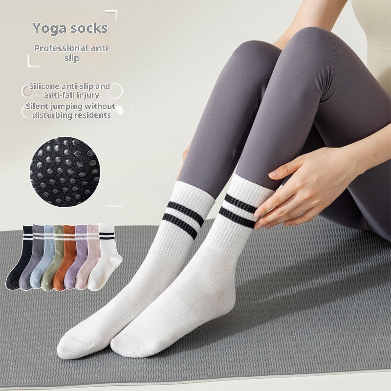 001 Pilates Professional Five-Toe Mid-Calf Non-Slip Sports Solid Color Floor Yoga Socks_voghion.com