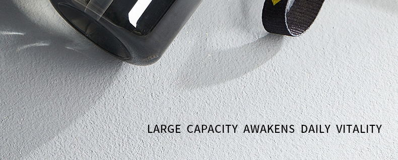 001 Grande capacità di acqua anti-caduta resistente alle alte temperature per studenti 2025 Nuovo portatile da viaggio per sport all'aria aperta Tazza di plastica_voghion.com