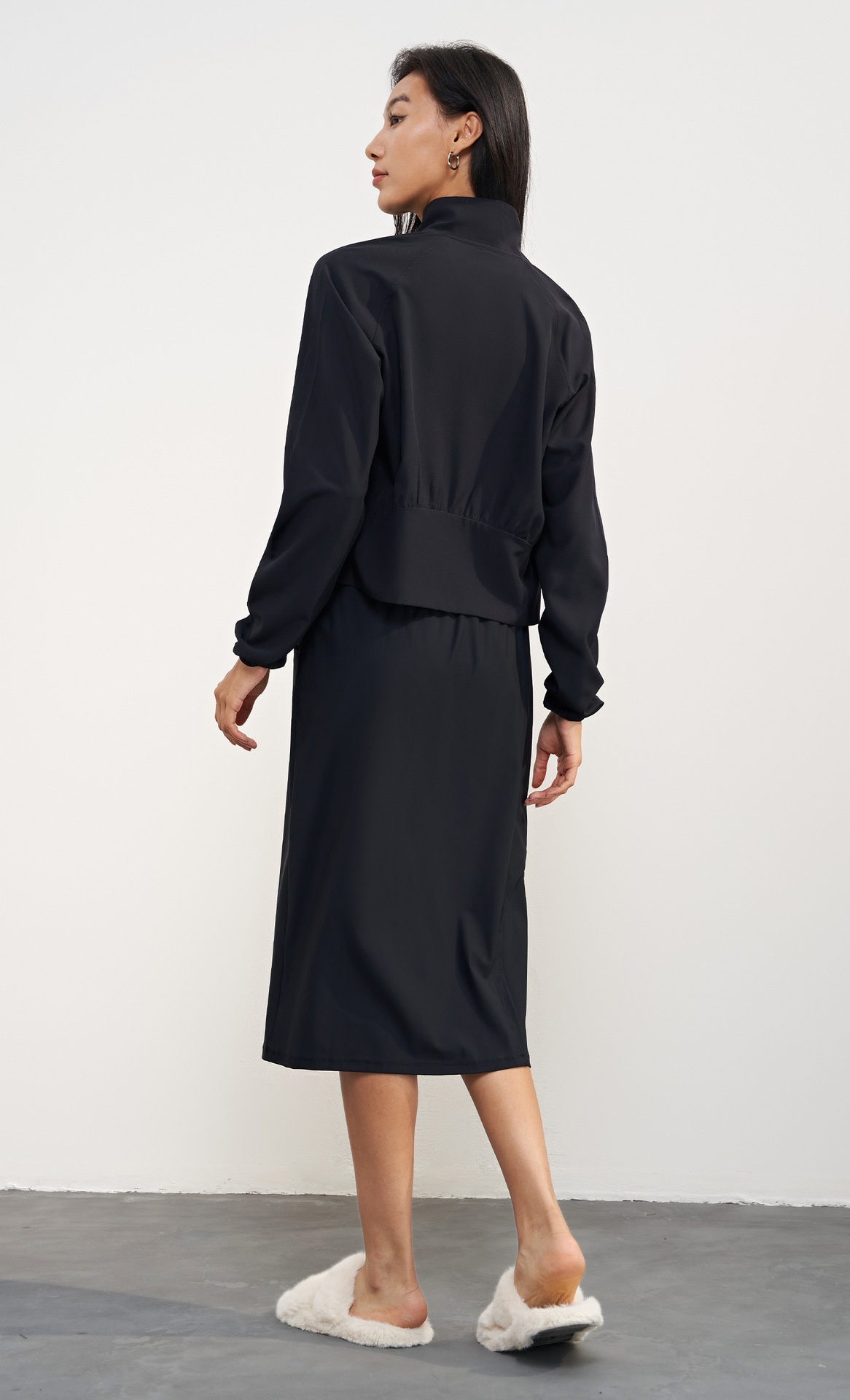 Chemise d'été ActiveGo UPF50+ à col montant tissée pour femme, veste courte amincissante de protection solaire pour l'extérieur, vêtements de sport amples pour le yoga_voghion.com