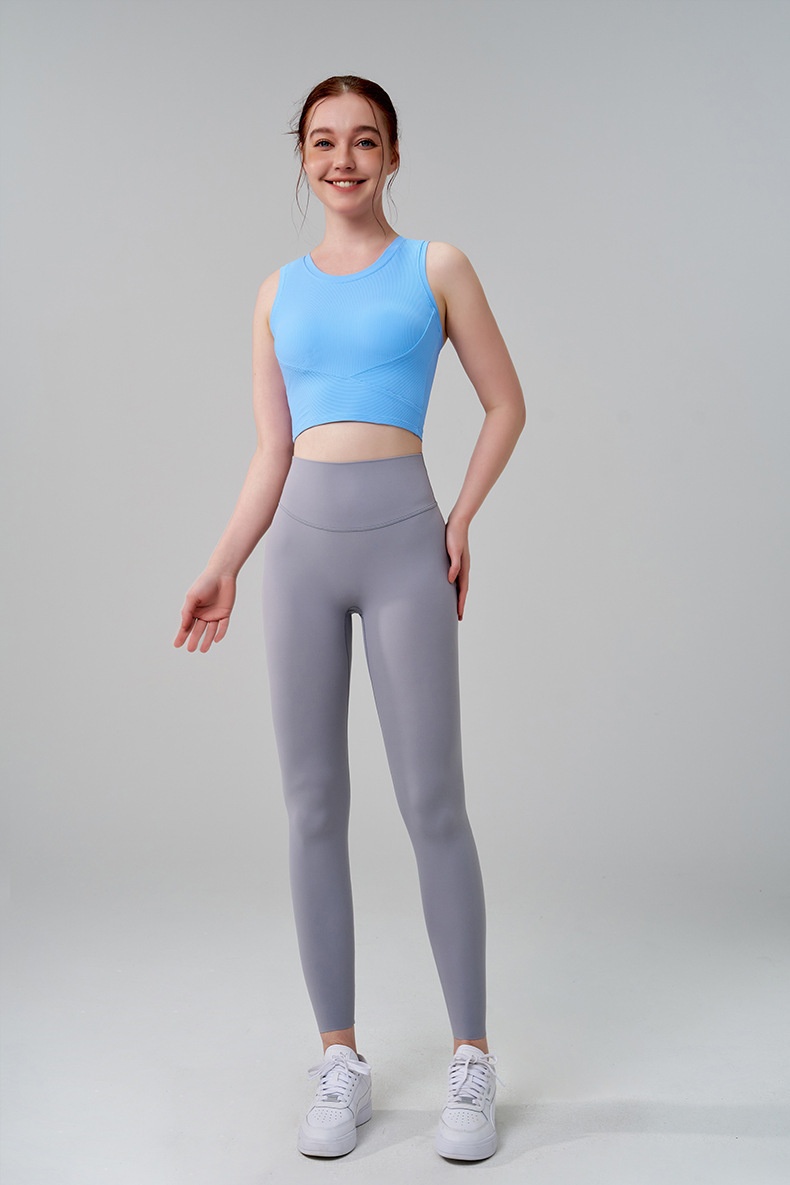 ActiveGo One-piece Padded Shock-absorbing Yoga Vest Fixed Cup Sports Running Outdoor Beauty Back Fitness Bra For Women_voghion.com