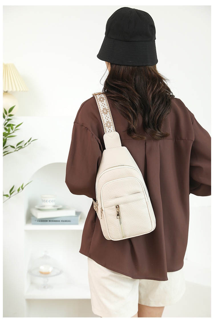 001 2025 Summer New Fashion Single Shoulder Crossbody Versatile PU Leather Large Capacity Casual Travel Women's Chest Bag_voghion.com