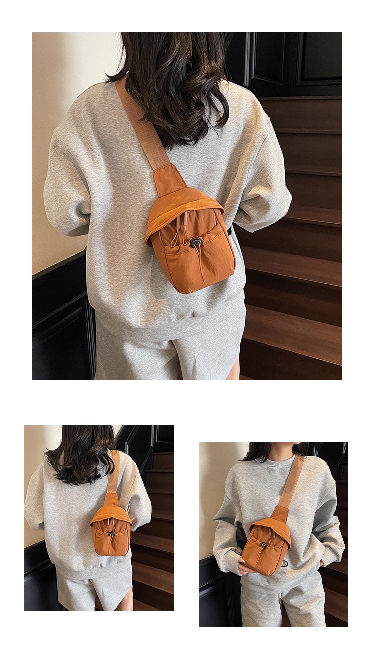 001 2025 Neue trendige modische Ruiying Damen kleine Outdoor-Schultertasche in Unifarben, wasserdicht_voghion.com