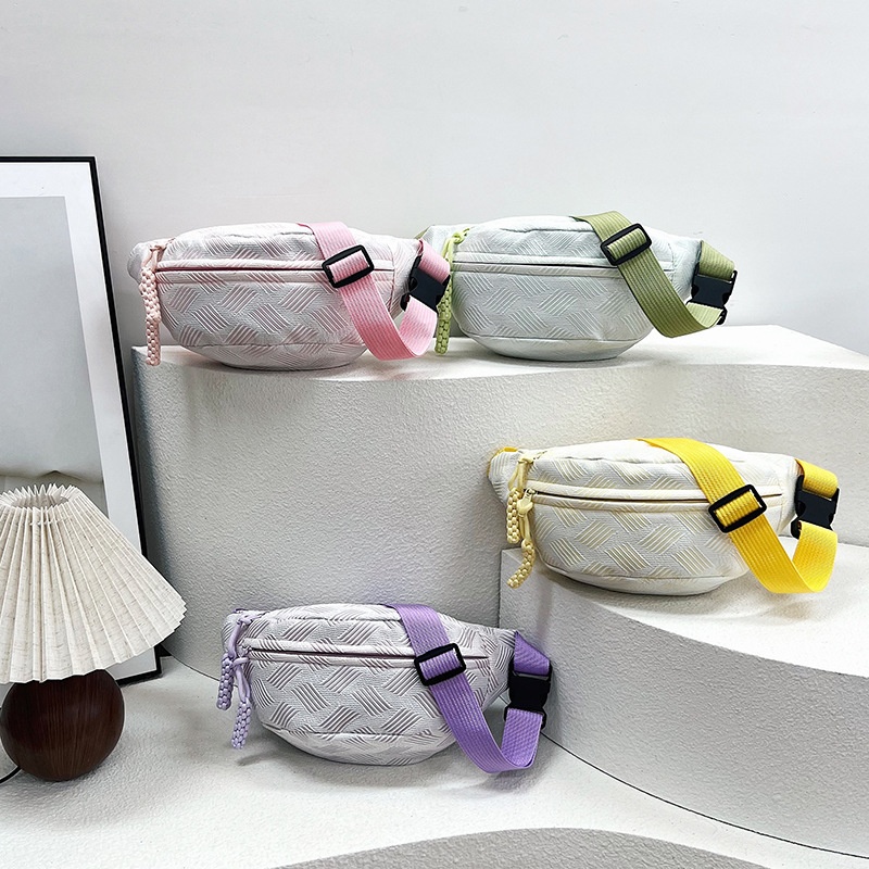 001 Minimalist Casual INS For Women Fresh Forest Style Crossbody Sports Chest Niche Student Versatile Waist Bag_voghion.com