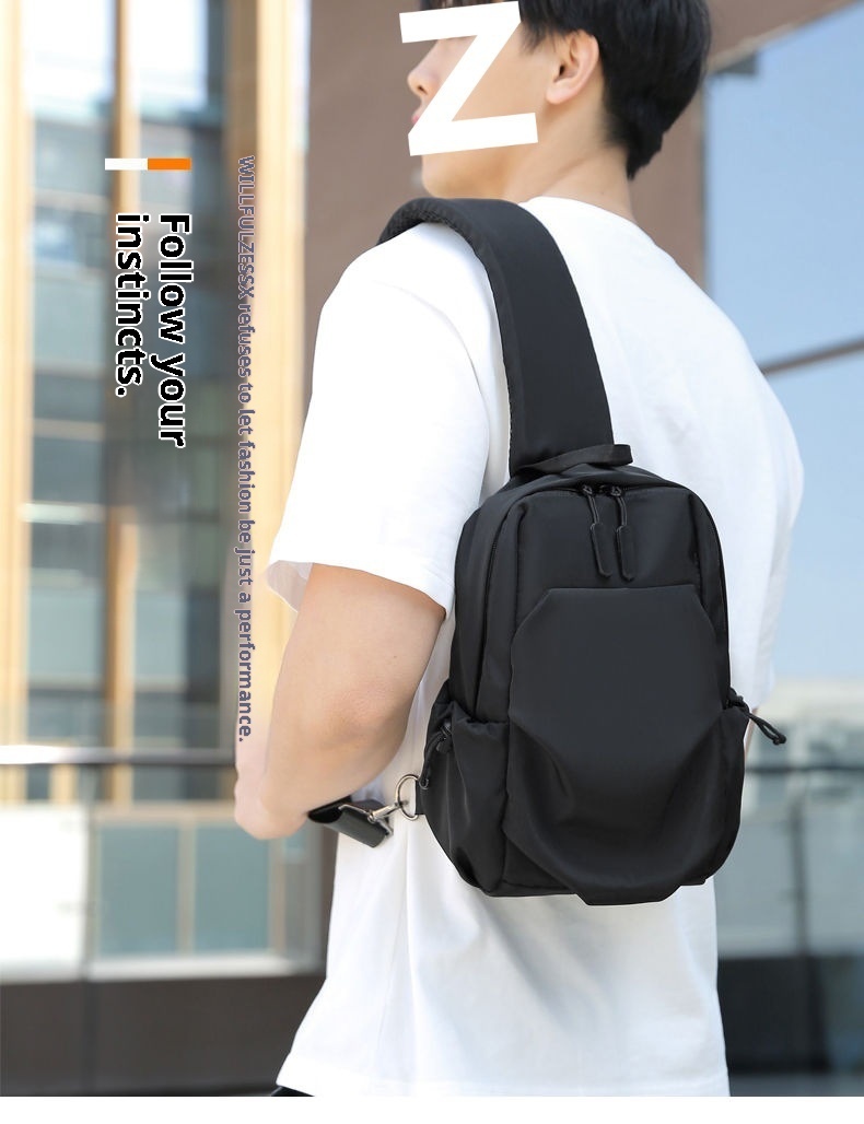 001 2025 Neu für Herren: Trendiger, lässiger, wasserdichter kleiner Brustrucksack mit großem Fassungsvermögen_voghion.com