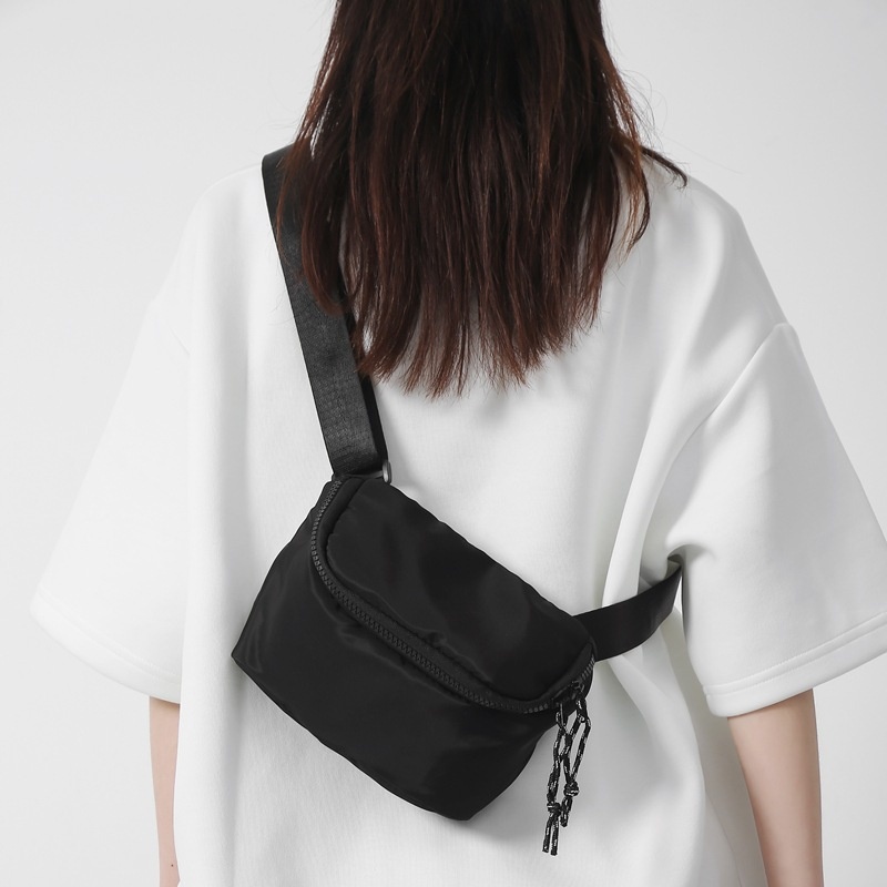 001 2024 Nuevo bolso bandolera pequeño y sencillo, estilo deportivo, informal y moderno de estilo coreano._voghion.com