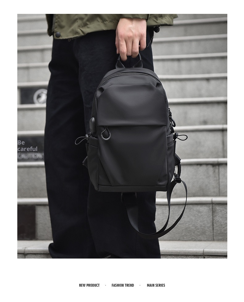 001 2025 Herbst Neue Herren Brustmarke Kleine Trendige Messenger Einfache Umhängetasche Umhängetasche_voghion.com