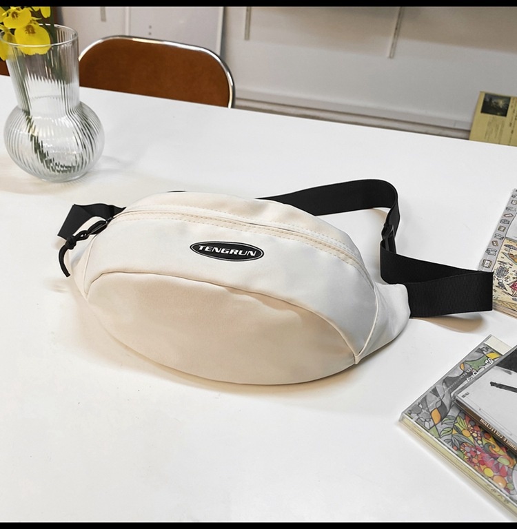 001 Chest Damen, Trendige kleine 2025 Neue Umhängetasche, Lässiger Canvas-Rucksack für Herren, Sportliche Fitness-Hüfttasche_voghion.com