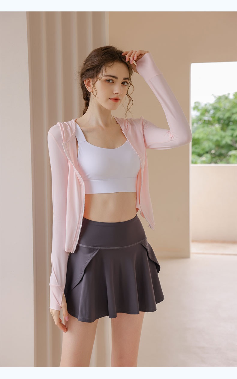 Giacca da yoga con cappuccio e protezione solare ActiveGo Slim Fit da donna, traspirante, in nylon e seta ghiacciata, con protezione UV_voghion.com