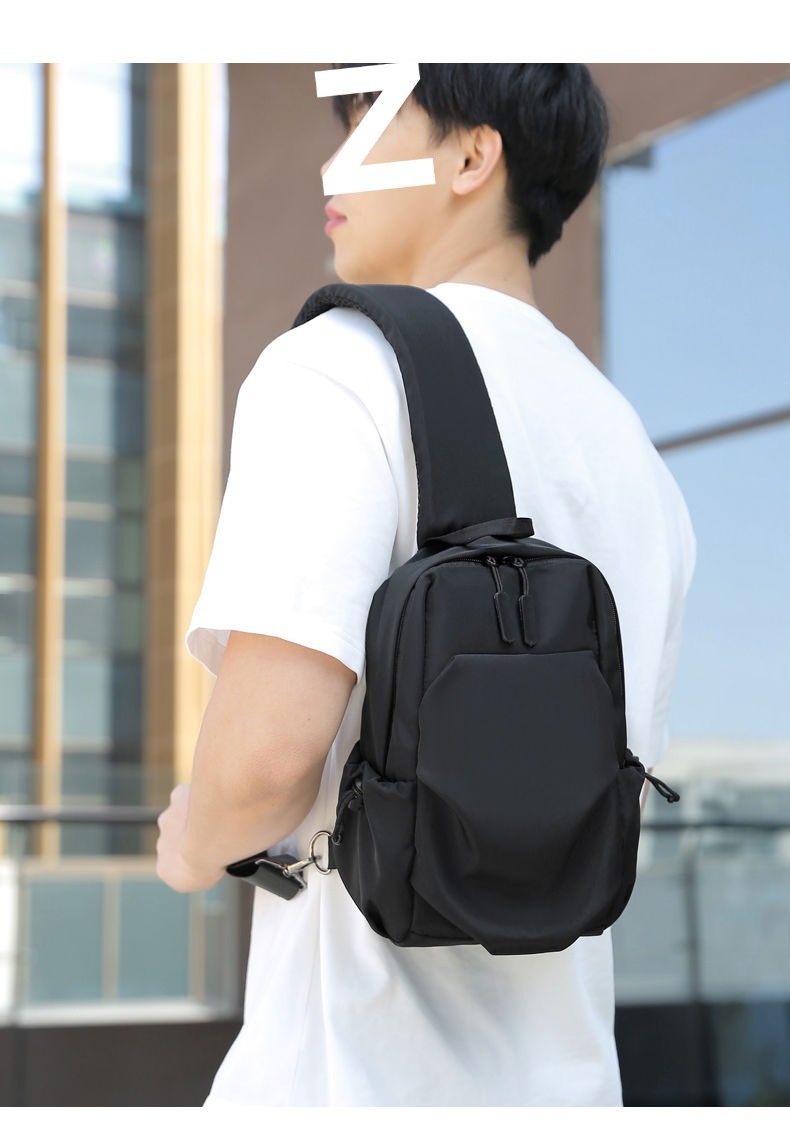 001 2025 Neu für Herren: Trendiger, lässiger, wasserdichter kleiner Brustrucksack mit großem Fassungsvermögen_voghion.com