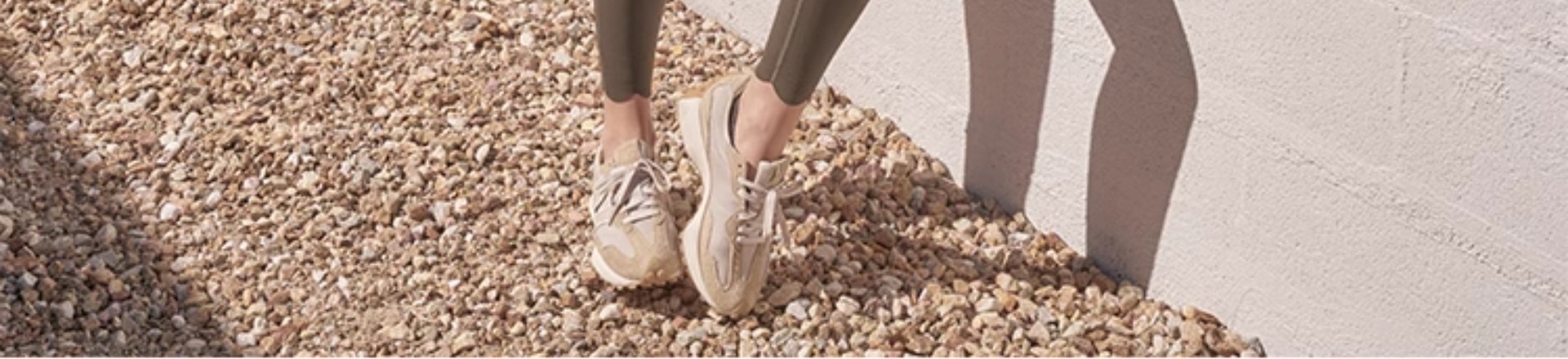 ActiveGo Contour Lace Cross Gather Yoga Bra Vest Style Fitness Wearable Outdoor Sports Two-Piece Set_voghion.com