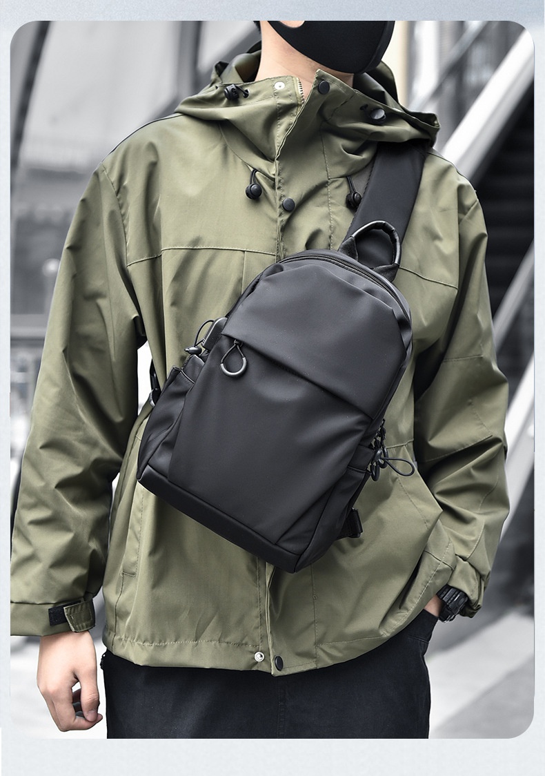 001 2025 Herbst Neue Herren Brustmarke Kleine Trendige Messenger Einfache Umhängetasche Umhängetasche_voghion.com