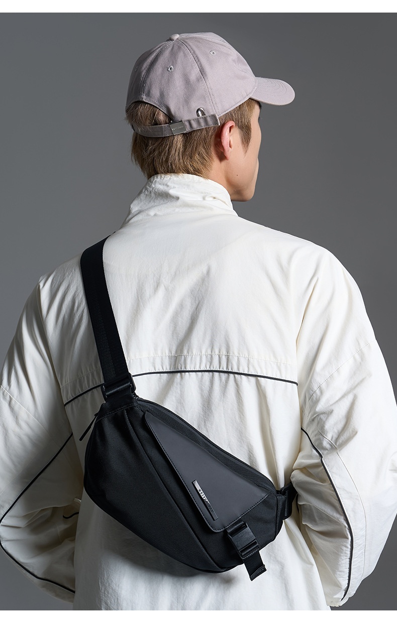 001 High-end Chest For Men, Functional Sports Riding Single Shoulder Bag, Commuting Multi-functional Men's Crossbody Bag_voghion.com