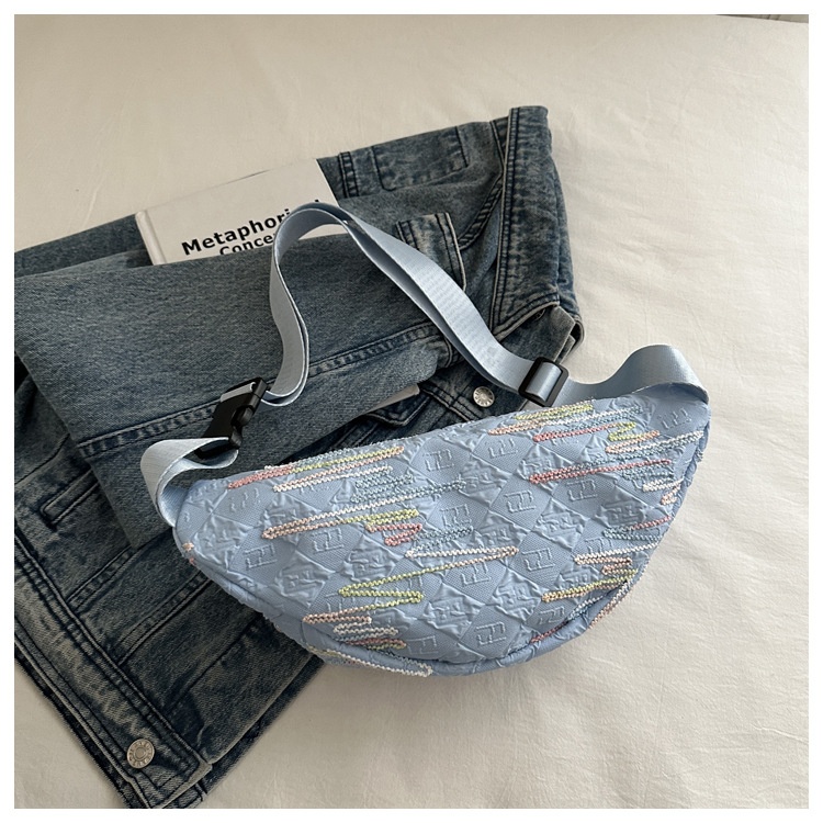 001 2025 Neue kleine Niche Umhängetasche für Damen, ideal für Studentinnen, mit Taillengürtel, weich, lässig und vielseitig._voghion.com