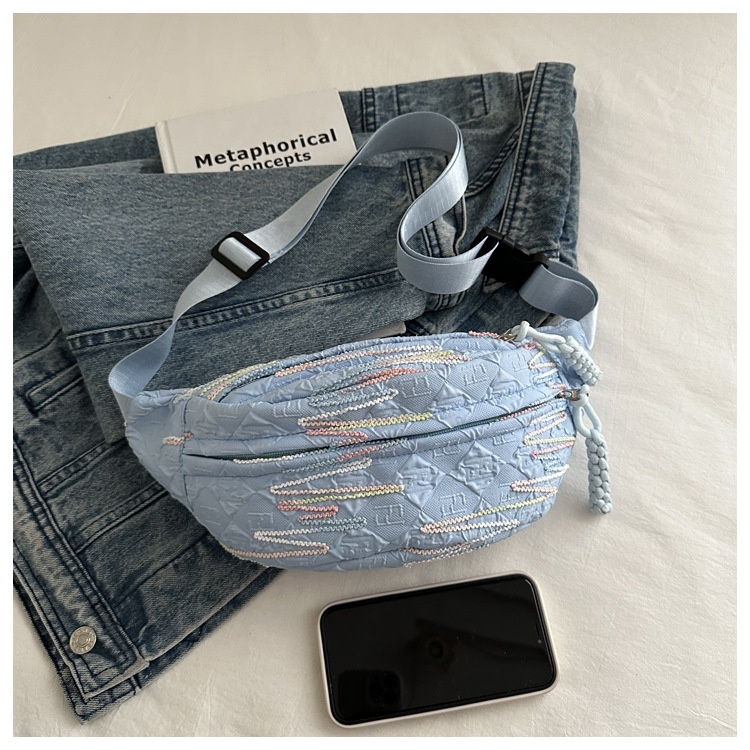 001 2025 Neue kleine Niche Umhängetasche für Damen, ideal für Studentinnen, mit Taillengürtel, weich, lässig und vielseitig._voghion.com