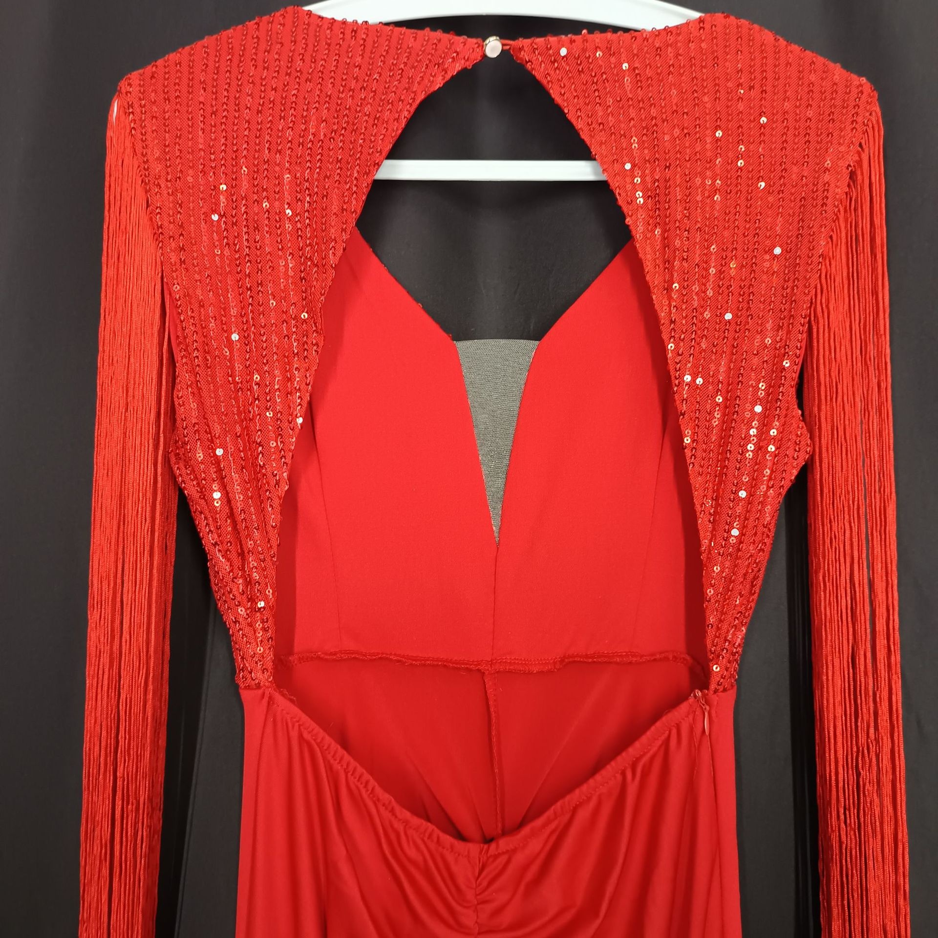 Robe de soirée GraceChic, luxueuse robe moulante à sequins pour femme, style européen, design haut de gamme, franges et fente._voghion.com