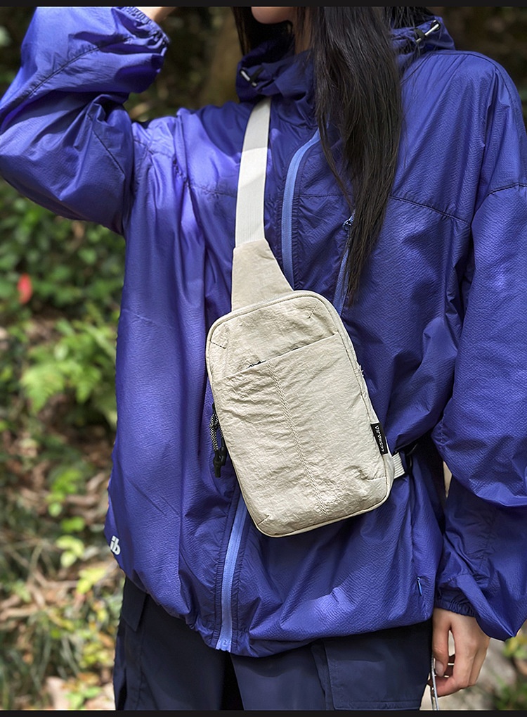 001 Einseitige Brusttasche für Herren, koreanische Version, lässiger Handy- und Münzbeutel im Instagram-Stil, geeignet für Radfahren, Wandern und andere Sportarten, kleine Herrengröße_voghion.com