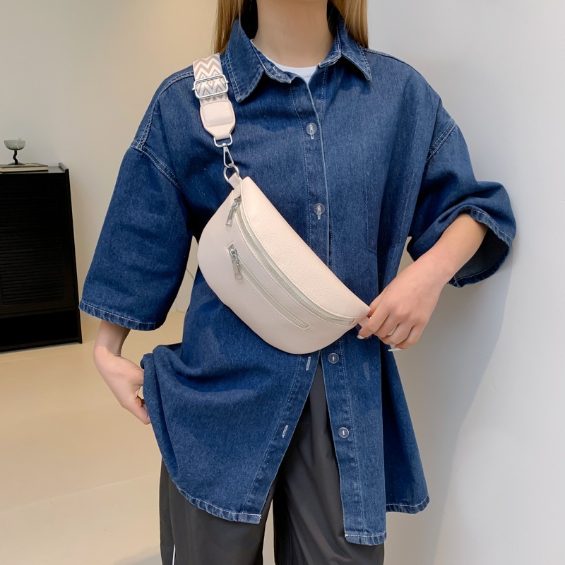 001 Cross-Border Chest For Women, New Fashionable Single Shoulder Versatile Large Capacity Saddle Trendy Waist Bag,_voghion.com
