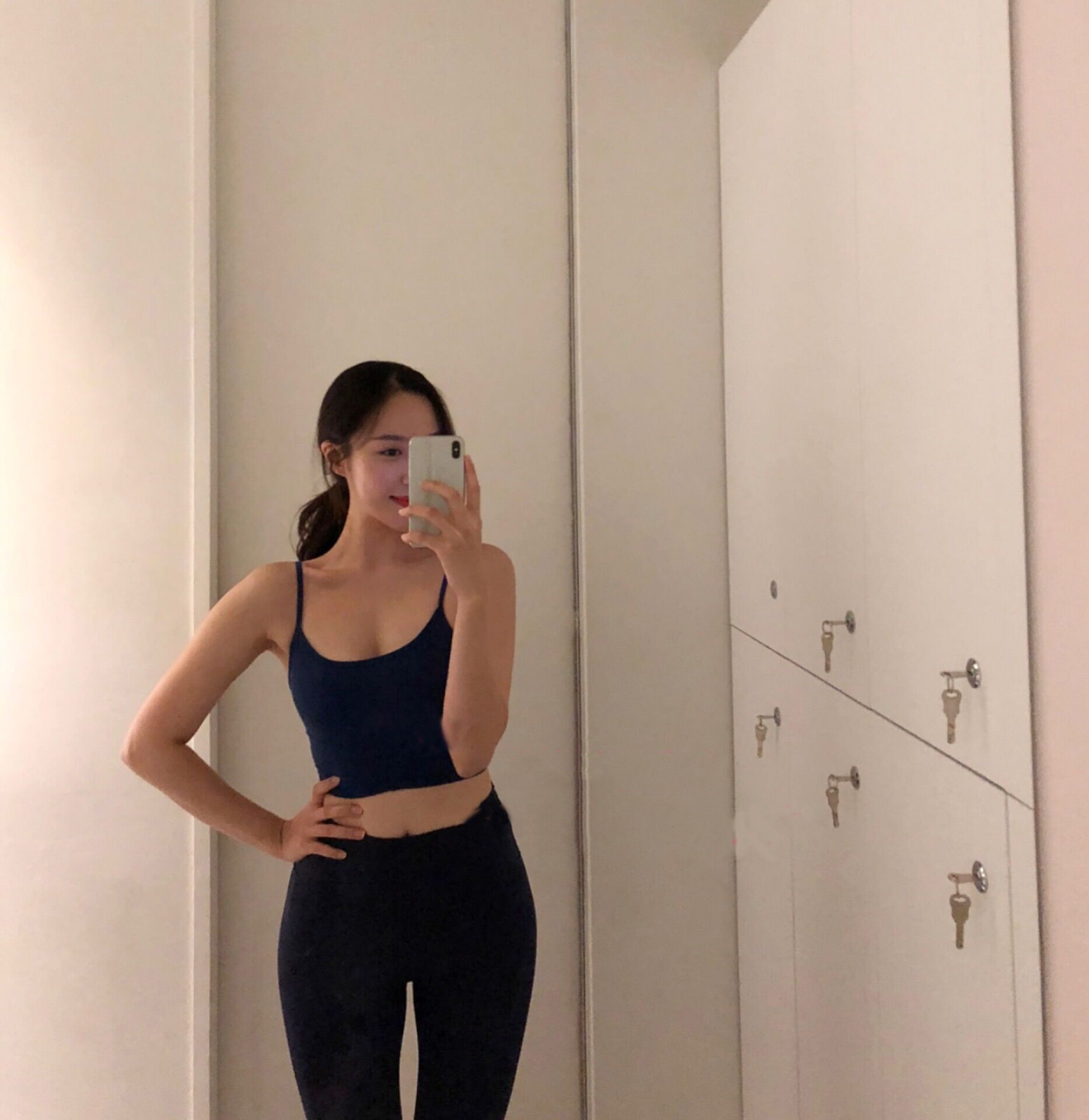 Débardeur ActiveGo Fresh Style à bretelles spaghetti et dos nu, taille haute, idéal pour le yoga, le fitness et la danse en extérieur._voghion.com