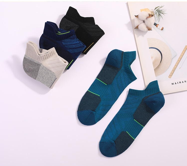 ActiveGo ActiveGo Men's And Women's Outdoor Sports Thickened Towel Bottom Short Tube Moisture-Wicking Hiking Merino Wool Running Socks_voghion.com