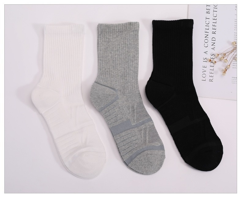 Chaussettes ActiveGo ActiveGo Outdoor Basketball, respirantes, épaisses, antidérapantes, mi-mollet, à semelle éponge, idéales pour le football, la randonnée et la course à pied._voghion.com