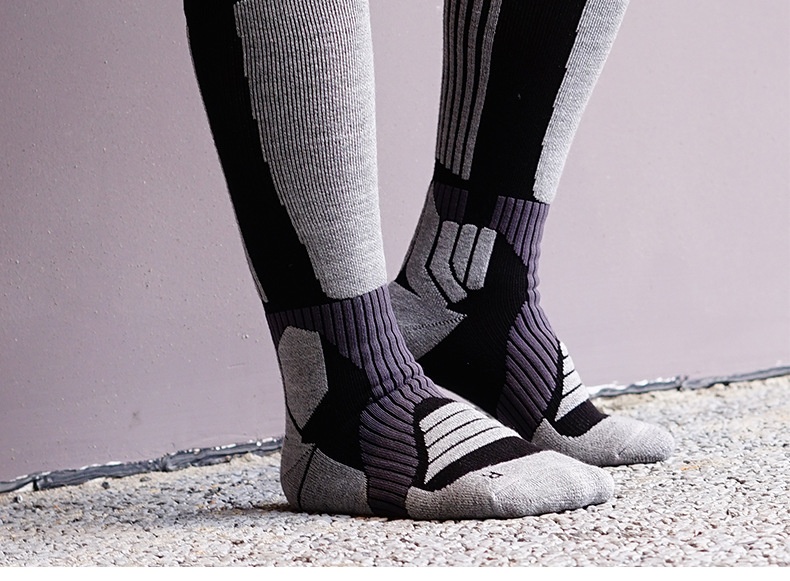 ActiveGo ActiveGo Mingjun Merino Wool Warm Hiking Anti-Slip Shock Absorption Sports Thickened Terry Ski Socks_voghion.com