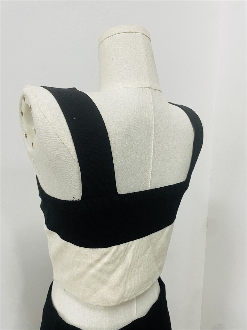 ChicShe Vêtements pour femmes transfrontaliers européens, américains et du Moyen-Orient, ensemble gilet et débardeur rayé en maille noir et blanc_voghion.com