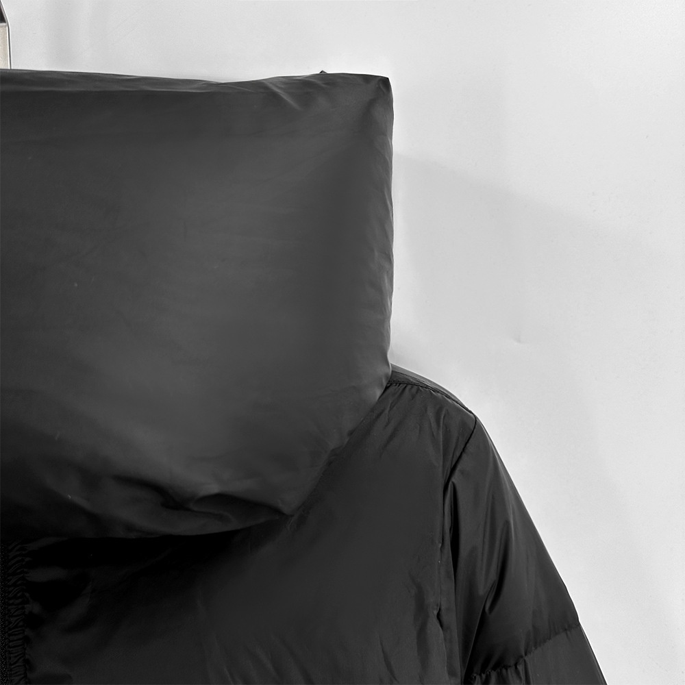 ChicShe SUBHUMAN Herren Damen | Herbst und Winter Dunkler Stil Verdickte Version Weiße Entendaunen Warmer Paar Halswärmer Puffer_voghion.com