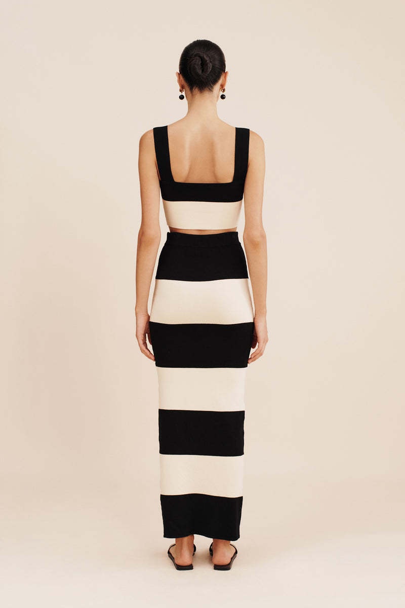 ChicShe Vêtements pour femmes transfrontaliers européens, américains et du Moyen-Orient, ensemble gilet et débardeur rayé en maille noir et blanc_voghion.com