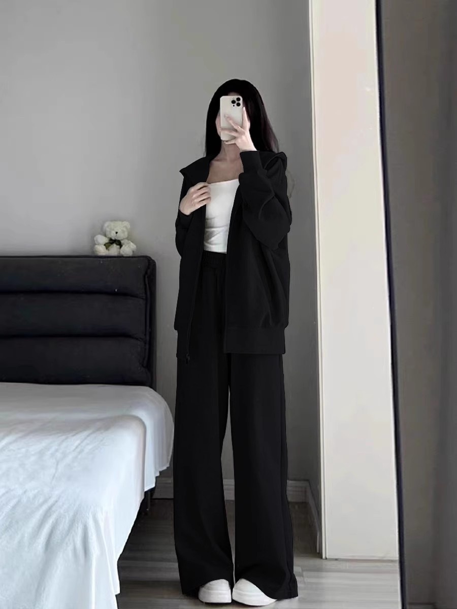 001 2025 Nieuwe herfst-winter losse grijze sweatshirt met capuchon en wijde broek, tweedelige set voor dames_voghion.com