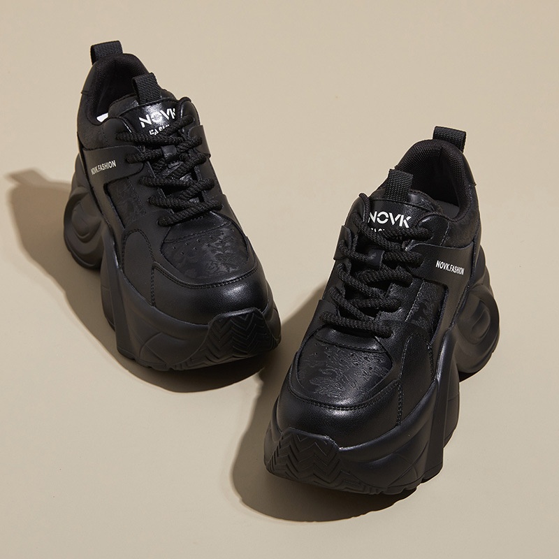 ShoeGlobe High-End Stijl Outdoor 2024 Herfst Winter Nieuwe Dikke Zolen Hoogte Verhogende Dad Sneakers Voor Vrouwen Casual Echt_voghion.com