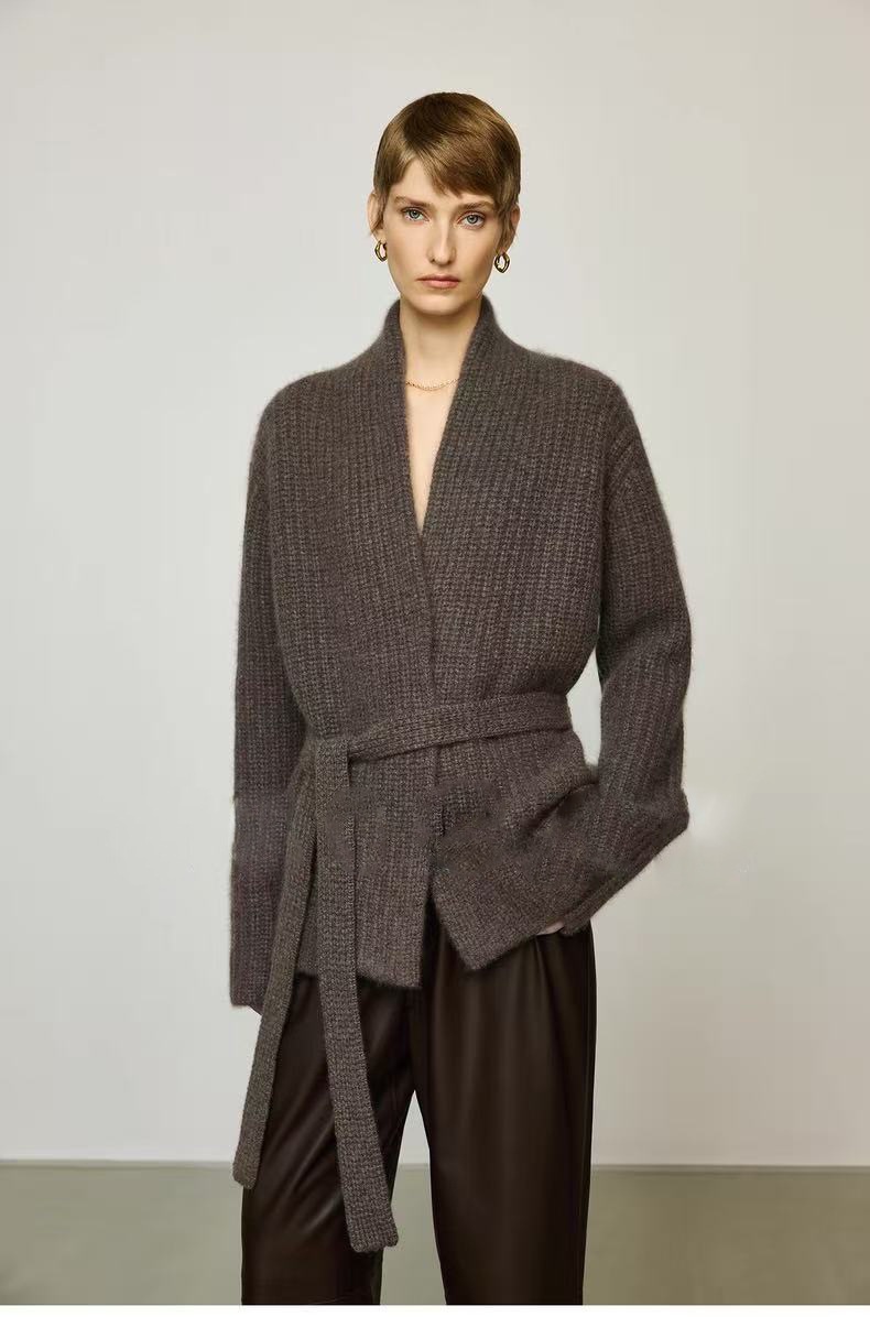 GraceChic GraceChic GraceChic Automne Hiver Nouveau Gilet court style peignoir en laine de yak épaisse ROW pour femme_voghion.com