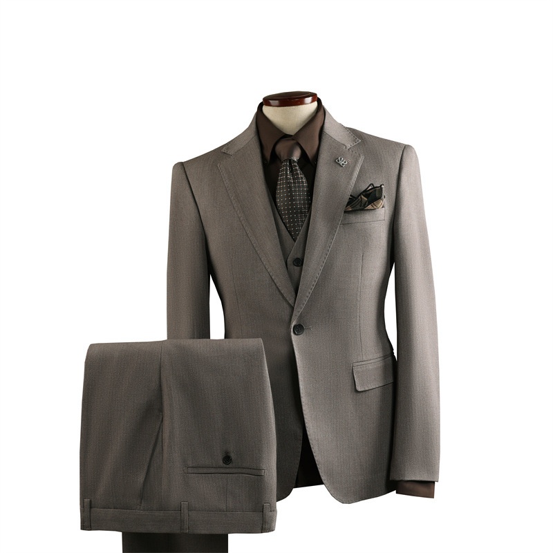 Costume rayé grande taille pour homme, idéal pour les occasions formelles, les banquets, les mariages et autres événements professionnels._voghion.com