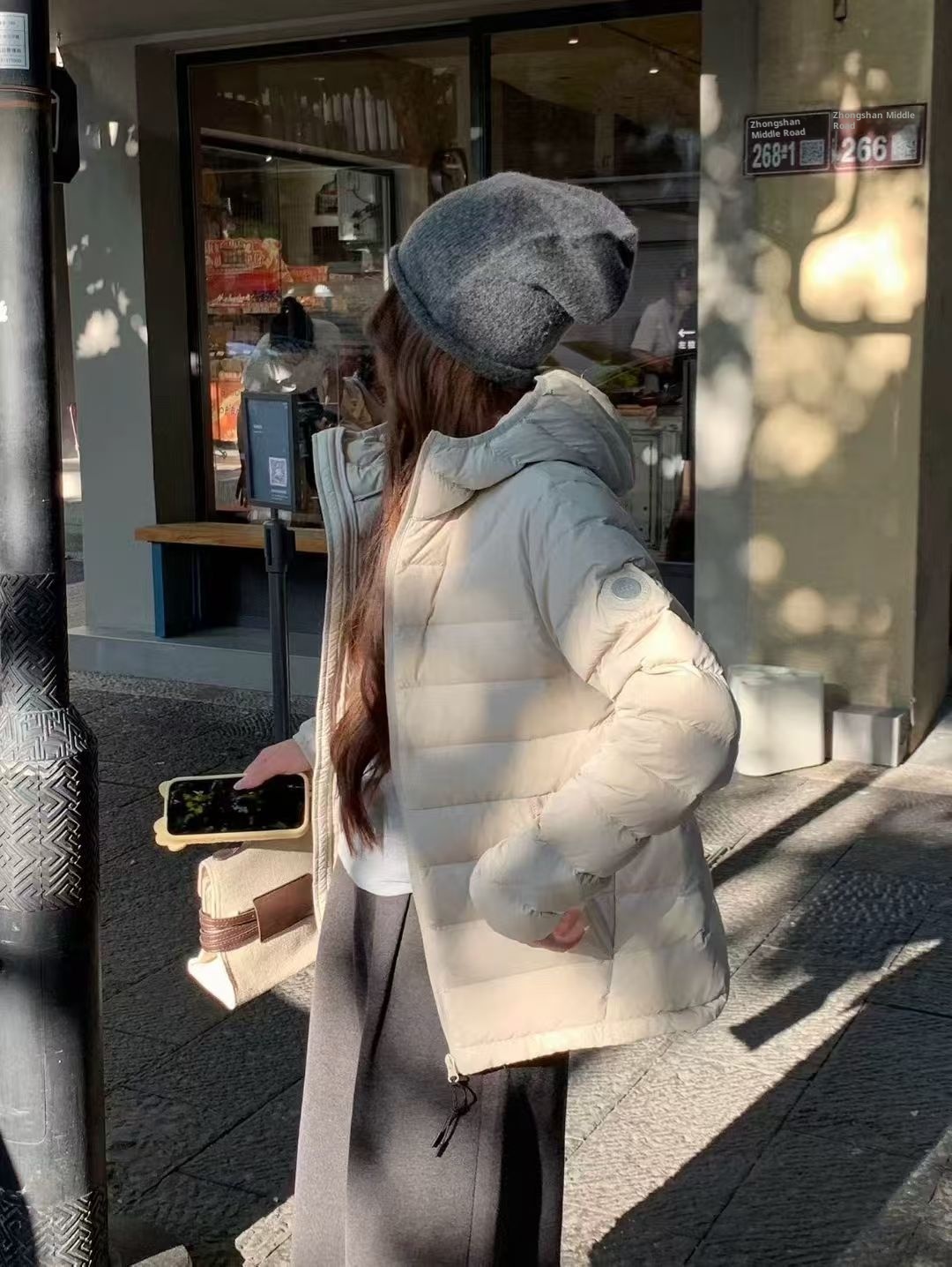 ChicShe Autumn Winter Jacket For Men And Women Couples 90% Duck Down Simple Ribbed Fashion Thin Slim Fit Hooded Warm Coat_voghion.com