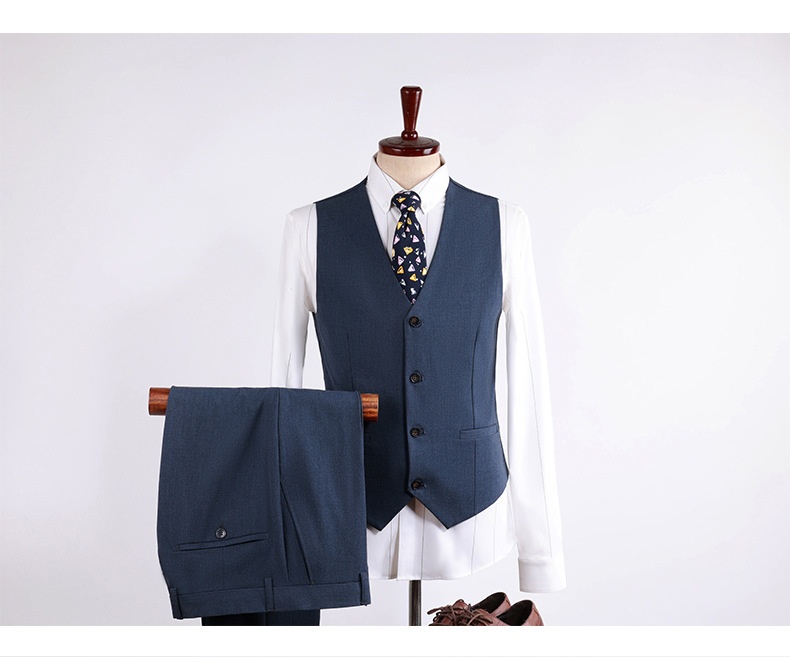 Abito da uomo slim fit professionale, da sposo, da lavoro, antipiega, stile business, blazer piccolo_voghion.com