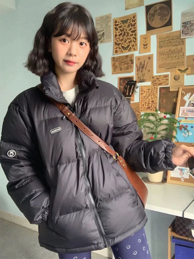 ChicShe 2025 New Down Jacket For Women, Short Stand Collar, White Duck Down, Thickened, Unisex Couple Puffer Jacket, Winter Coat_voghion.com