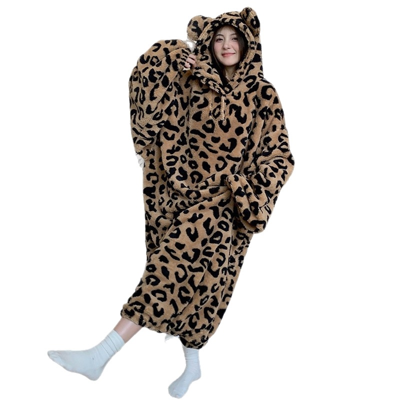 ChicShe Cross-Border Women's Winter New Thickened Flannel Hooded Nightgown European And American Style Plus Size Loose Warm_voghion.com