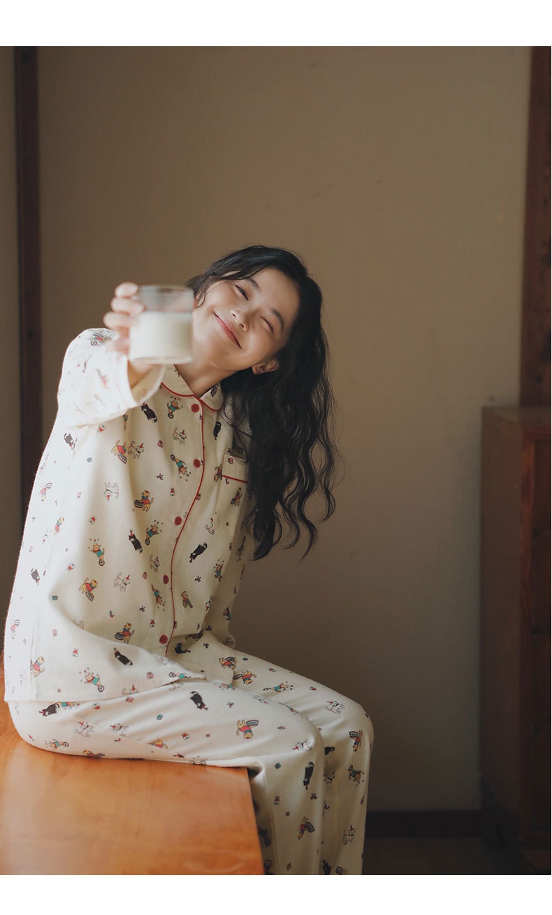 ChicShe Circus 69 – Japanischer Pyjama für Damen, Frühlings- und Winter-Homewear-Set aus gebürsteter Baumwolle mit Cartoon-Motiven_voghion.com