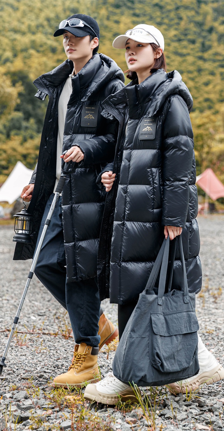 ChicShe Minus 40 Grad Nordosten Schwarz Gold Paar Daunenjacke Unisex Warm Kapuze Extrem Kalt Lang und Kurz Modischer Mantel_voghion.com