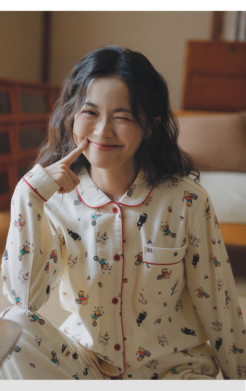 ChicShe Circus 69 – Japanischer Pyjama für Damen, Frühlings- und Winter-Homewear-Set aus gebürsteter Baumwolle mit Cartoon-Motiven_voghion.com