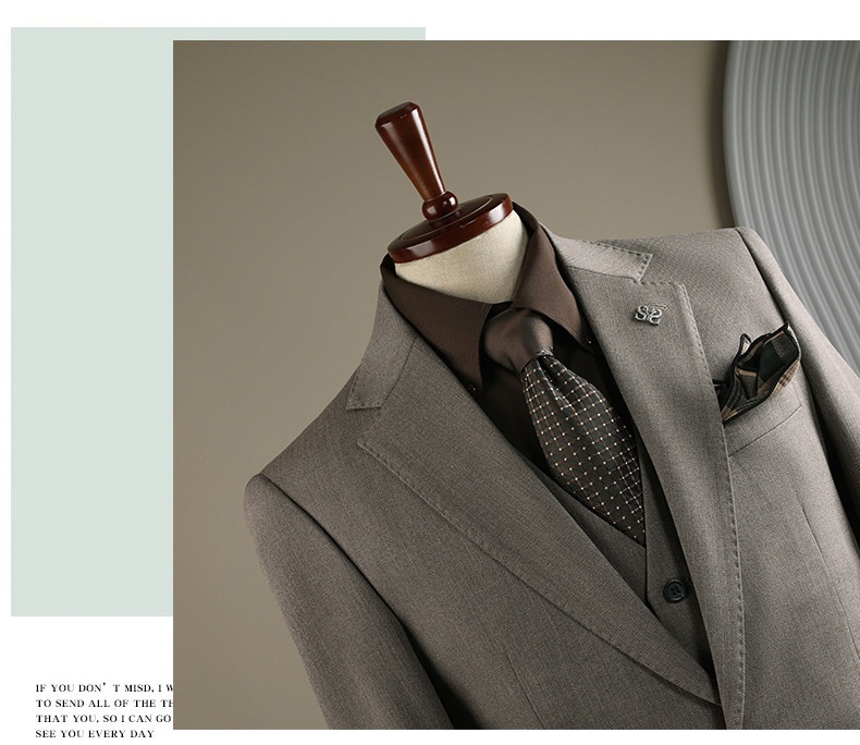 Costume rayé grande taille pour homme, idéal pour les occasions formelles, les banquets, les mariages et autres événements professionnels._voghion.com