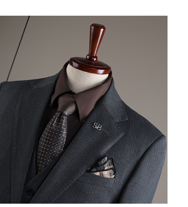 Costume rayé grande taille pour homme, idéal pour les occasions formelles, les banquets, les mariages et autres événements professionnels._voghion.com