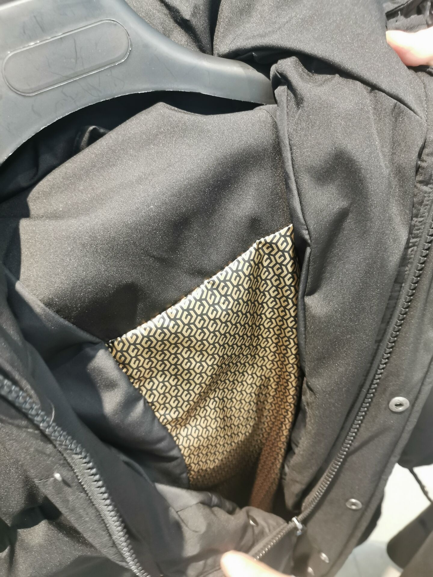 ChicShe Lange Jacke für Damen 2025 – Neue Winterkollektion: Dicke, warme und hochwertige Daunenjacke für Paare in Weiß_voghion.com