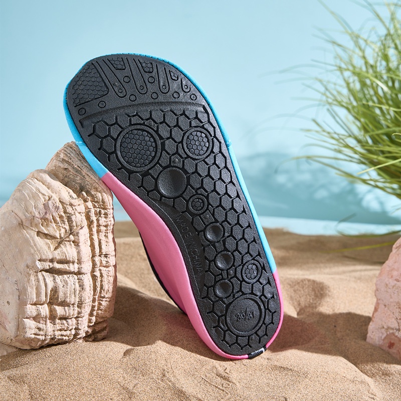 ActiveGo Factory Direct Beach Shoes For Men And Women, Yoga Socks, Water Soft Shoes, Non-Slip, Cut-Resistant, Barefoot_voghion.com