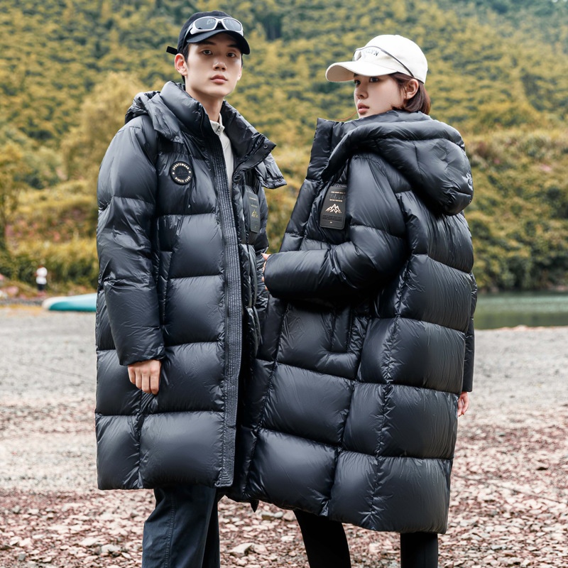 ChicShe Minus 40 Grad Nordosten Schwarz Gold Paar Daunenjacke Unisex Warm Kapuze Extrem Kalt Lang und Kurz Modischer Mantel_voghion.com