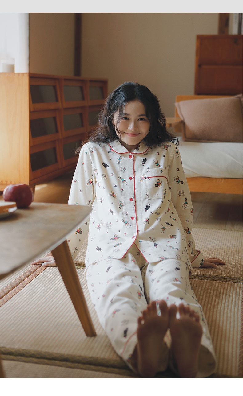 ChicShe Circus 69 – Japanischer Pyjama für Damen, Frühlings- und Winter-Homewear-Set aus gebürsteter Baumwolle mit Cartoon-Motiven_voghion.com