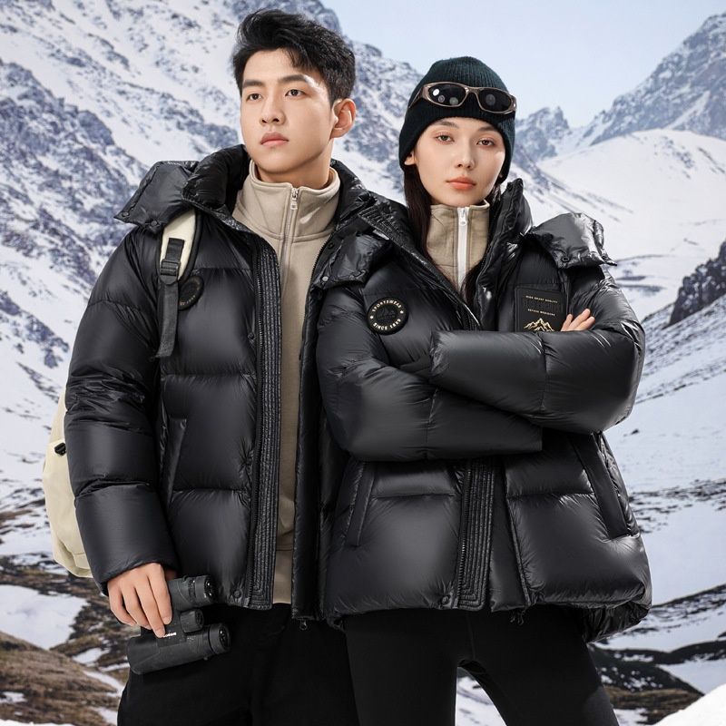 ChicShe Minus 40 Grad Nordosten Schwarz Gold Paar Daunenjacke Unisex Warm Kapuze Extrem Kalt Lang und Kurz Modischer Mantel_voghion.com