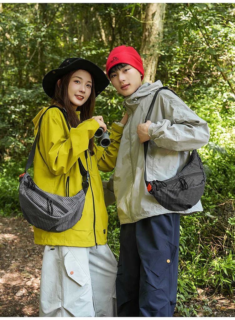 001 Cross-Border Outdoor Lightweight Chest Men 2025 Autumn Single Shoulder Crossbody Large Capacity Casual Sports Waist Bag_voghion.com